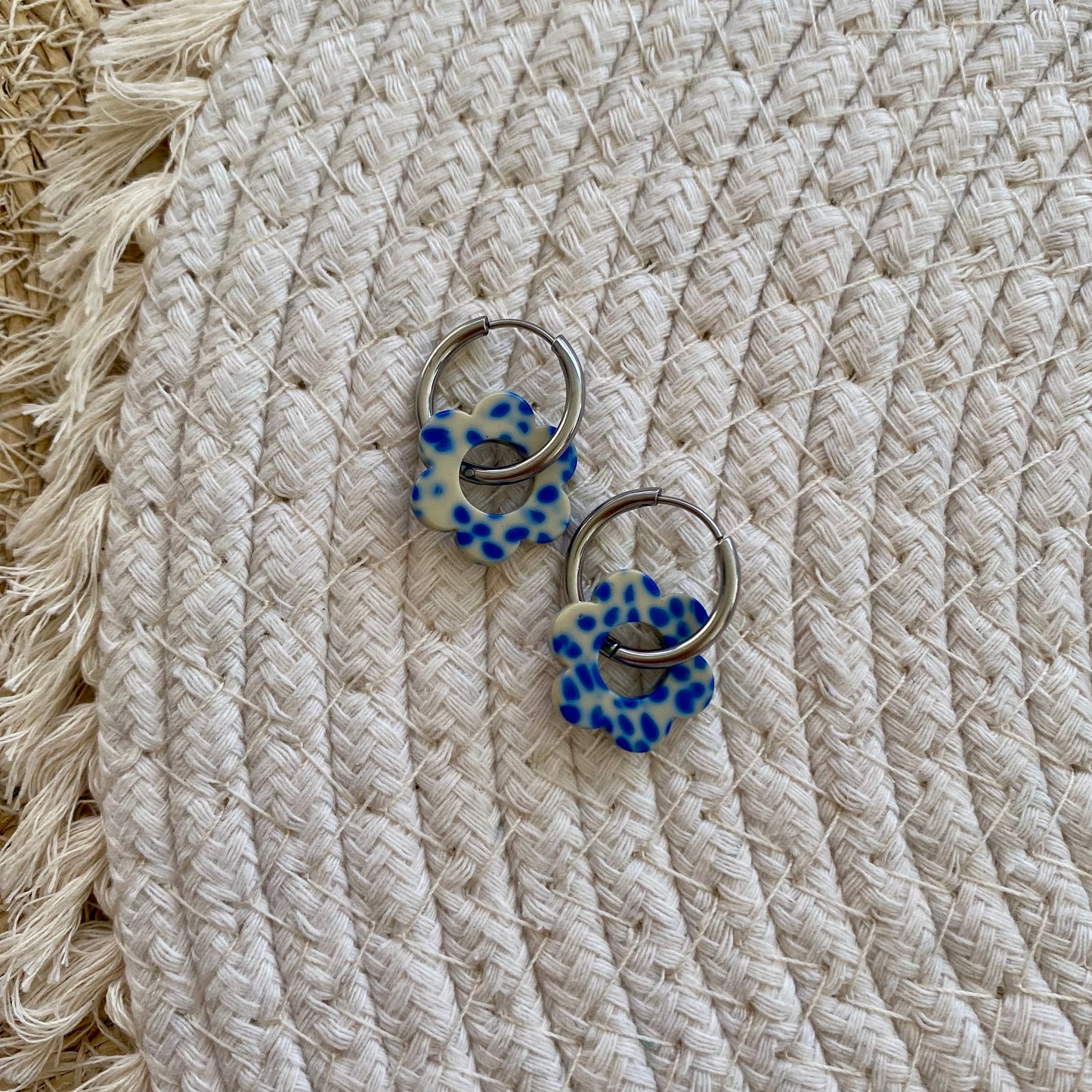 Boucles d’oreilles Pivoine - Tacheté bleu