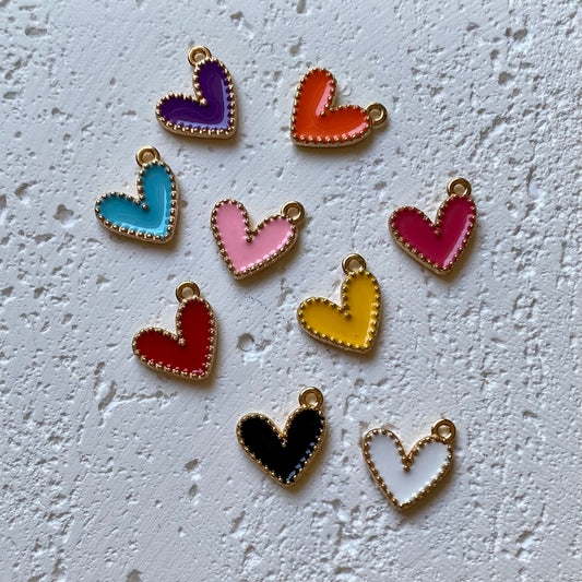 Breloques grands cœurs colorés