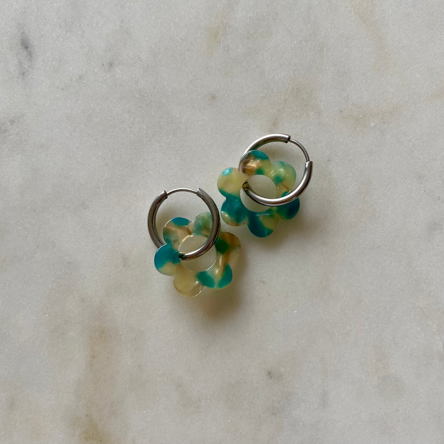 Boucles d’oreilles Pivoine - Écaille de tortue vert