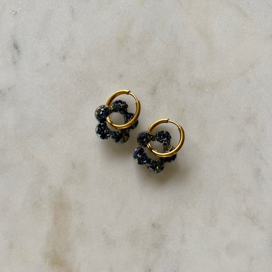 Boucles d’oreilles Camélia - Cristaux bleus