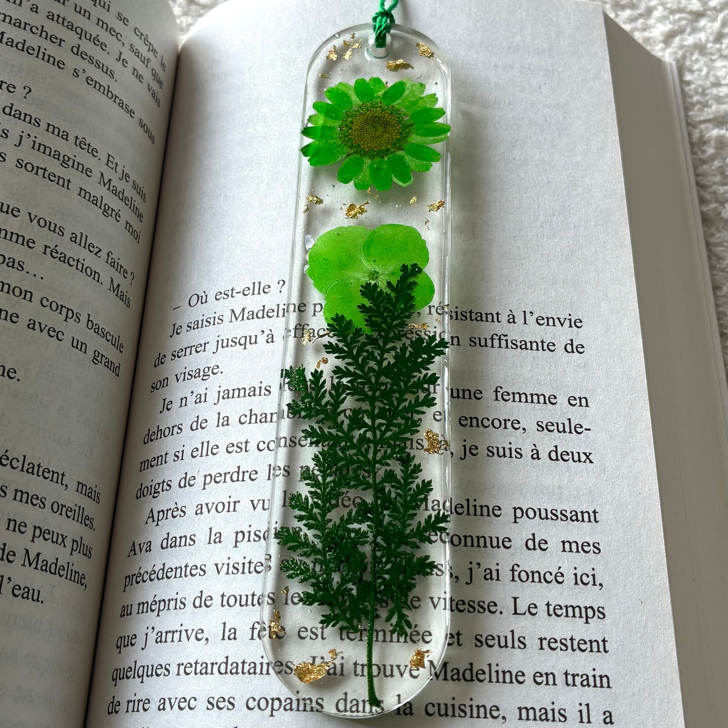 Marque page (arrondi - épais) - Fleurs vertes