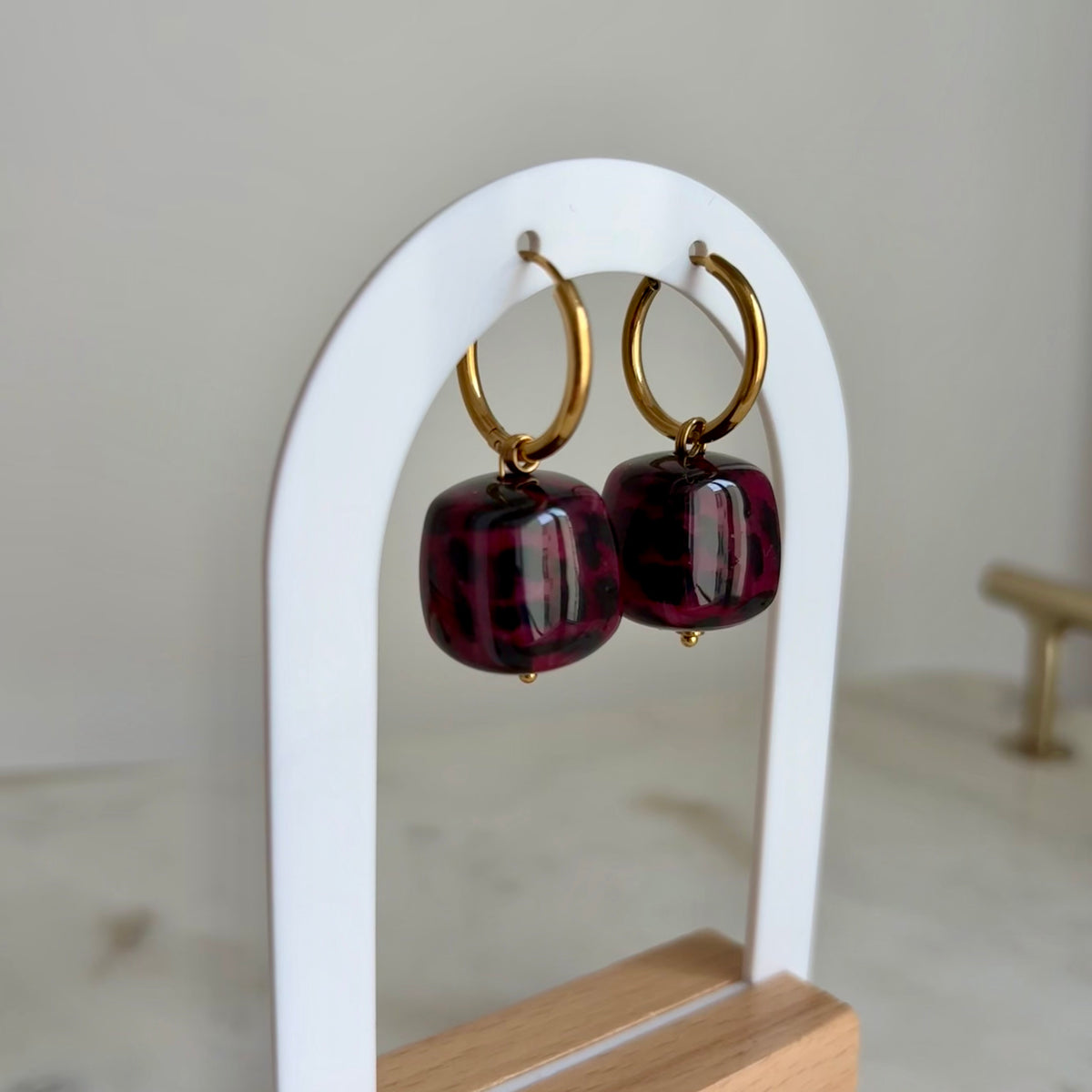 Boucles d’oreilles Pia - Léopard violet