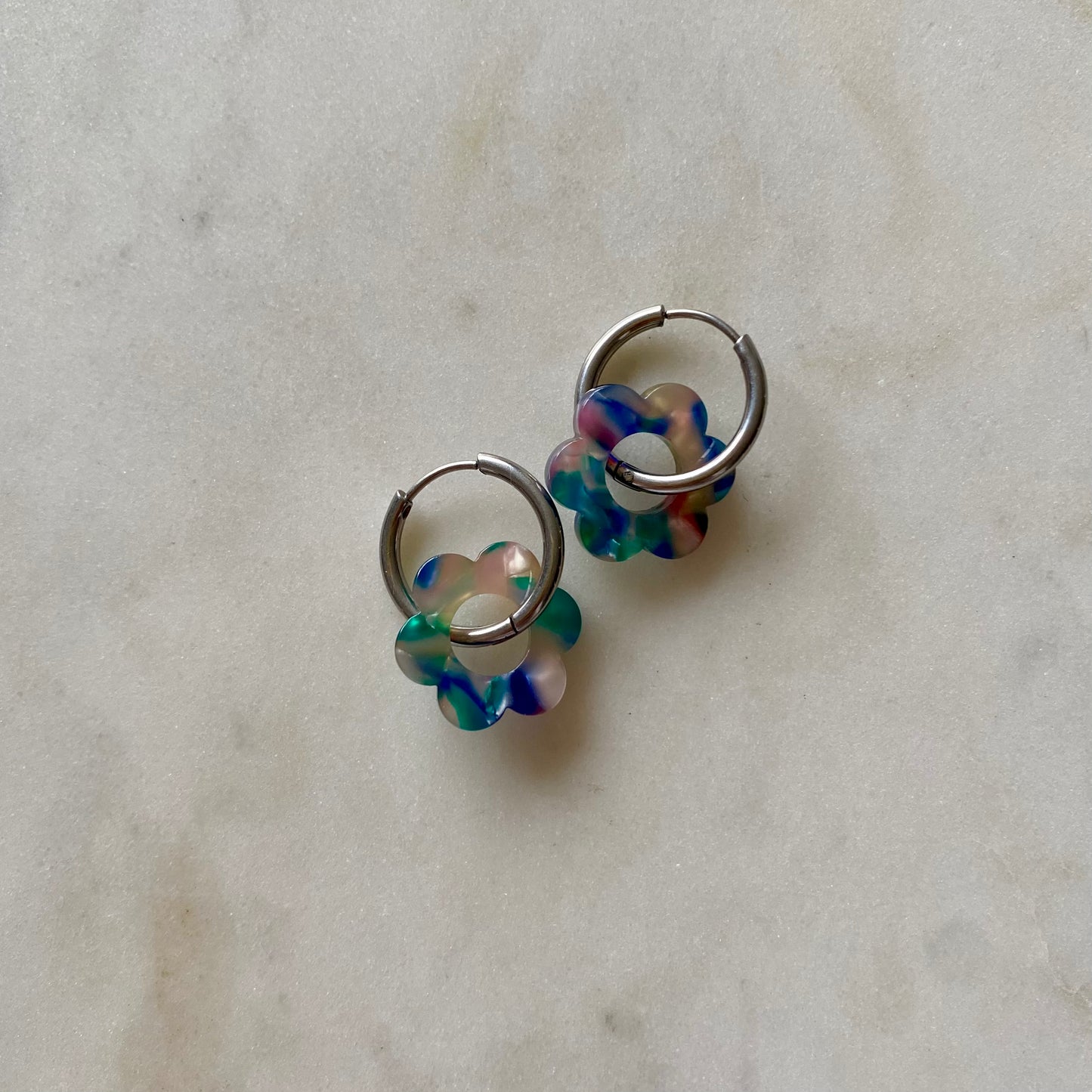 Boucles d’oreilles Pivoine - Écaille de tortue multicolore