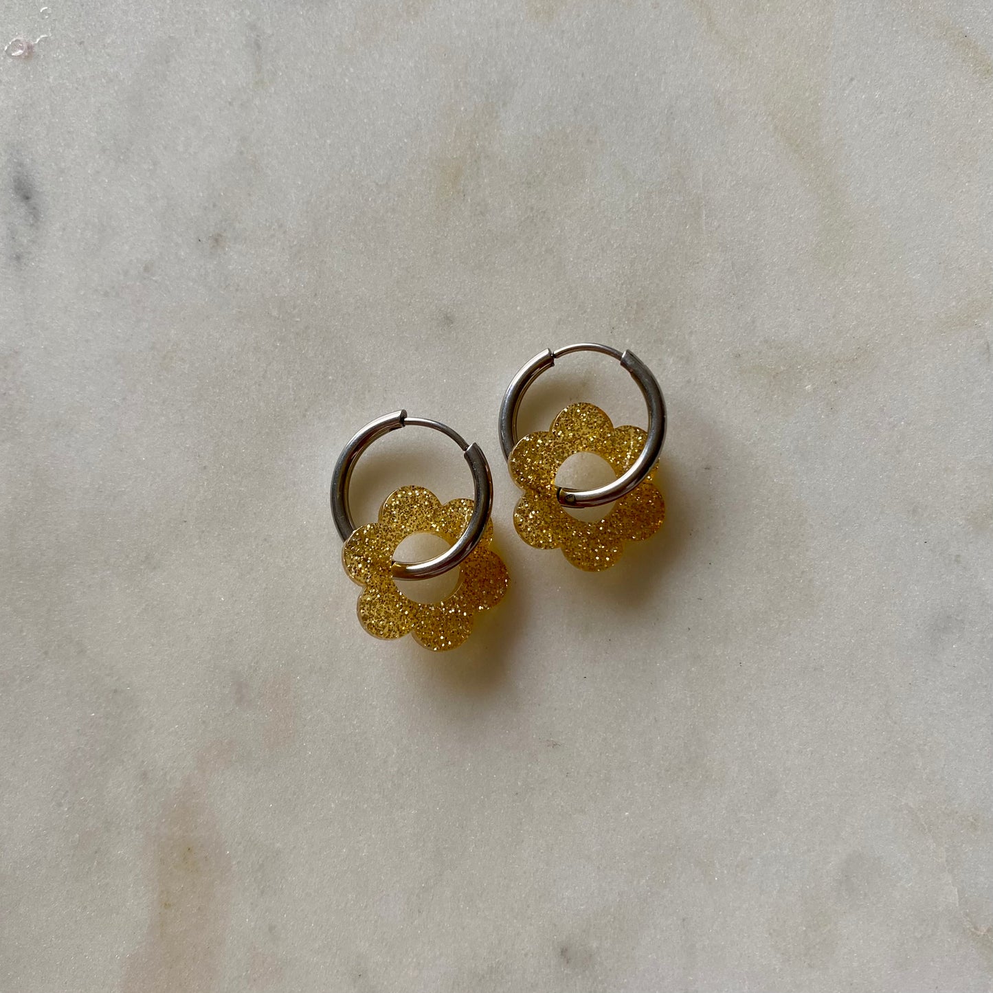 Boucles d’oreilles Pivoine - Pailleté doré