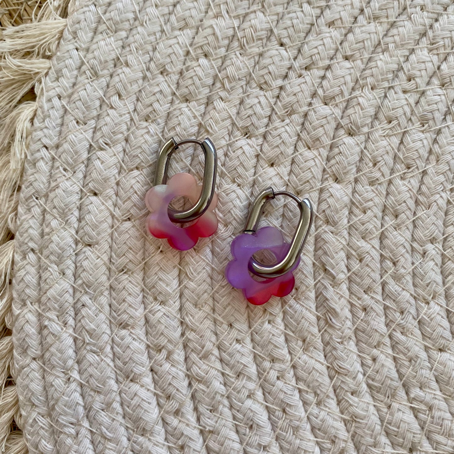 Boucles d’oreilles Pivoine - Écailles roses