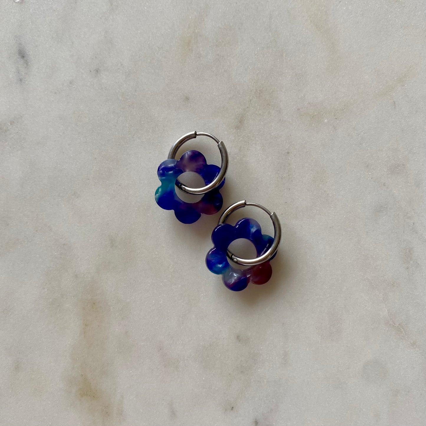 Boucles d’oreilles Pivoine - Écaille de tortue bleu et rose