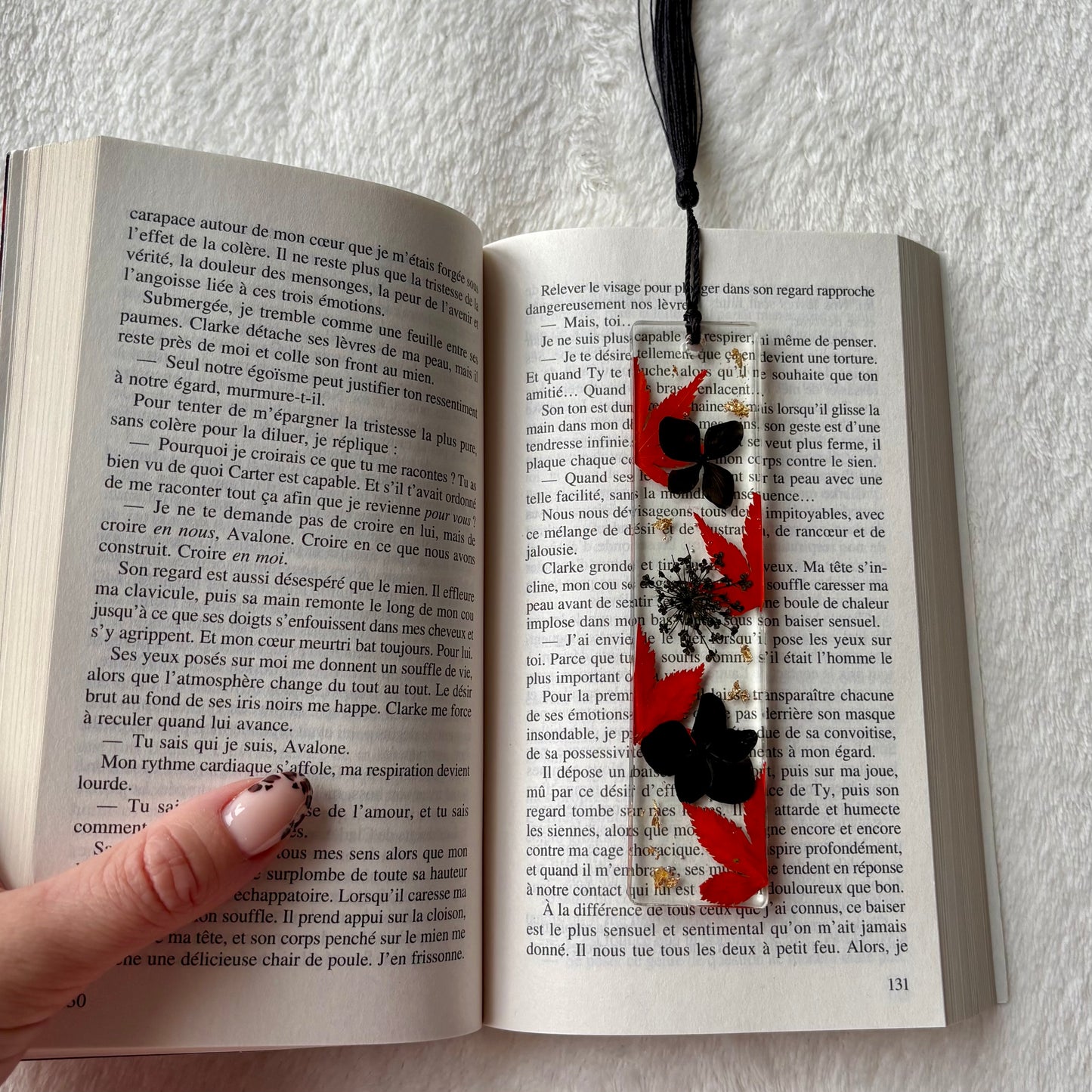 Marque page (rectangulaire - épais) - Fleurs rouges et noires