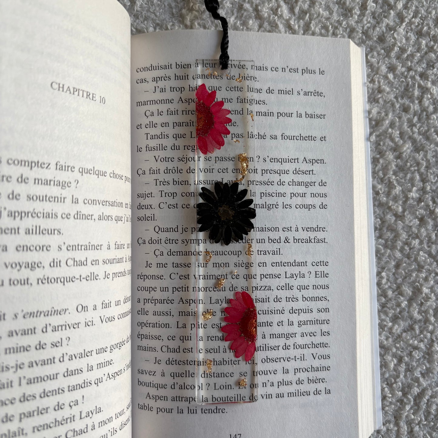 Marque page (rectangulaire - fin) - Fleurs noir et rouge