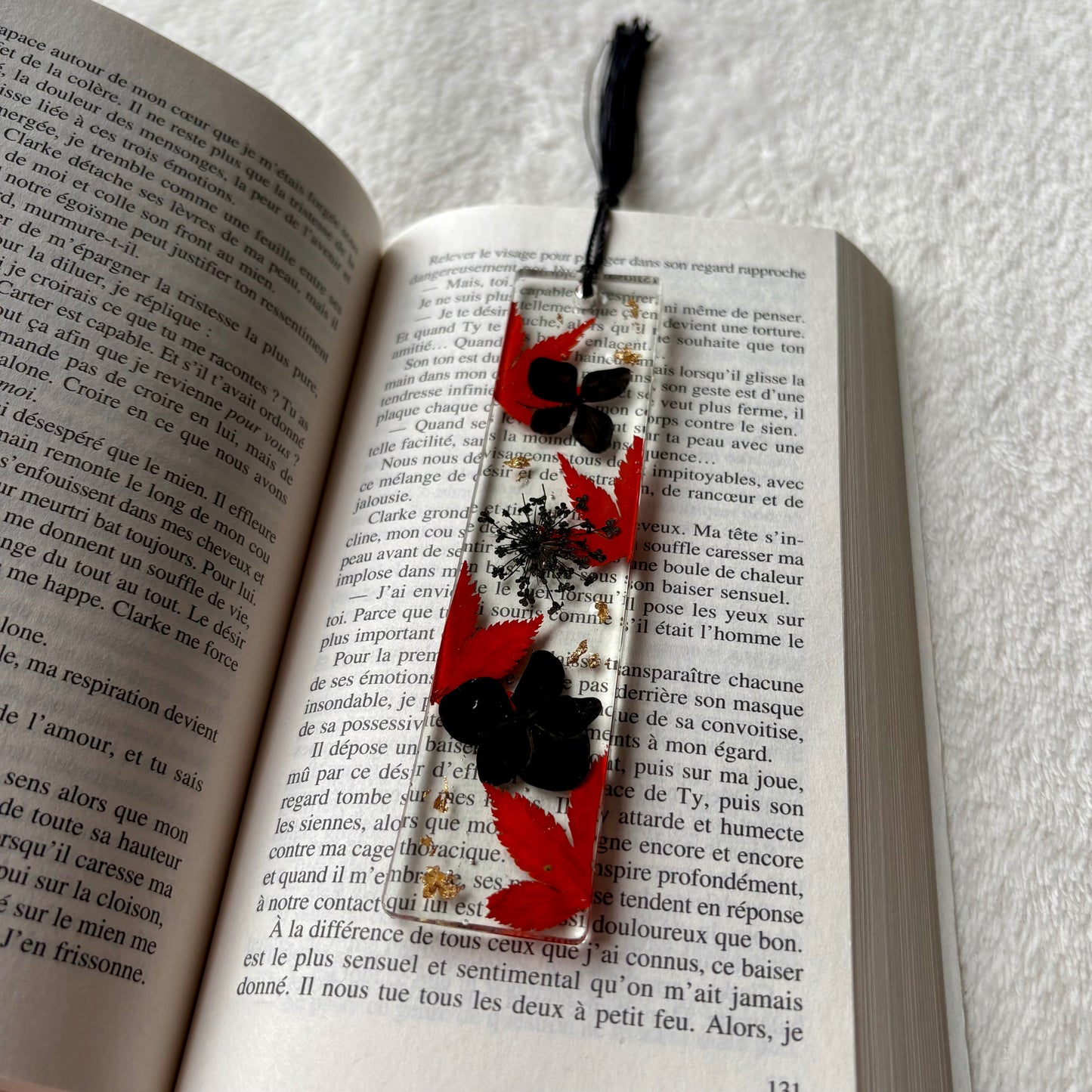 Marque page (rectangulaire - épais) - Fleurs rouges et noires