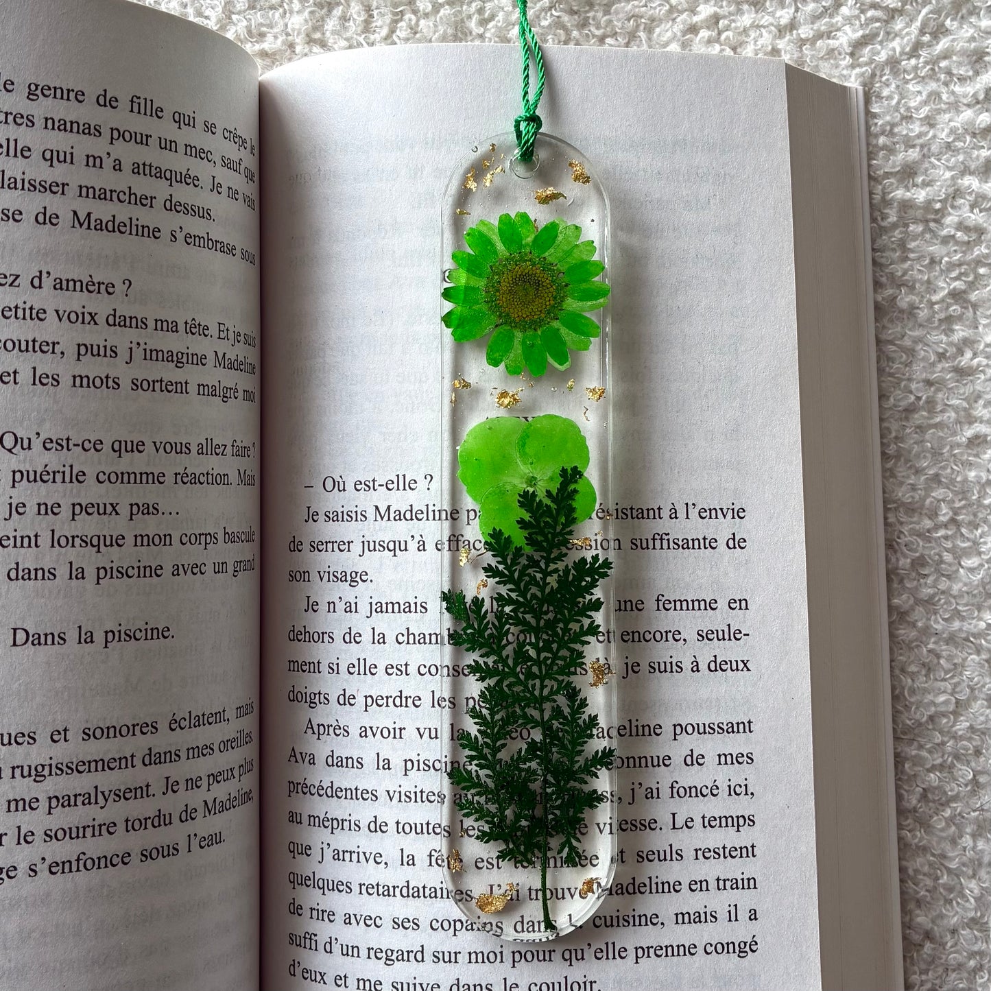 Marque page (arrondi - épais) - Fleurs vertes