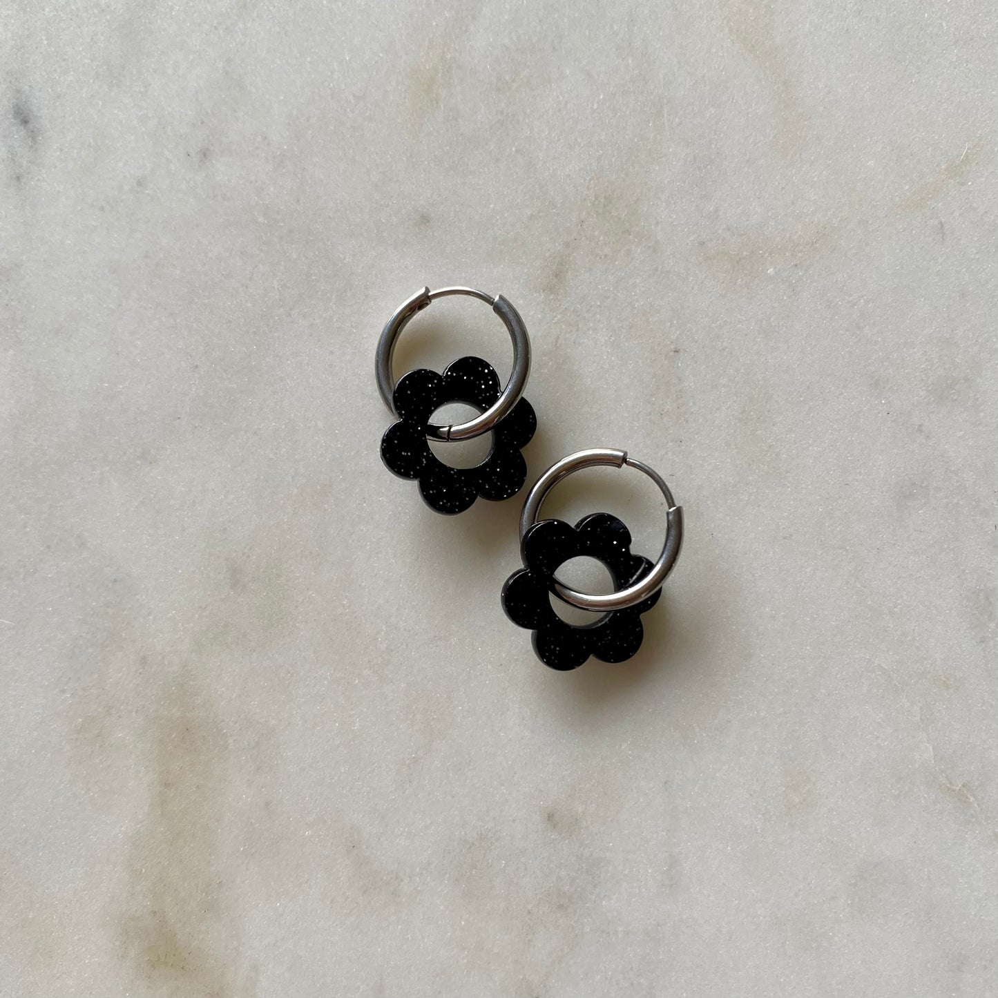 Boucles d’oreilles Pivoine - Pailleté noir