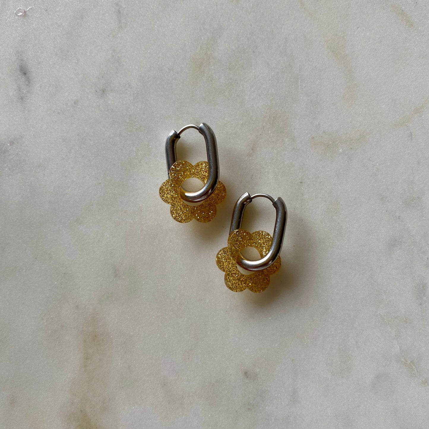 Boucles d’oreilles Pivoine - Pailleté doré