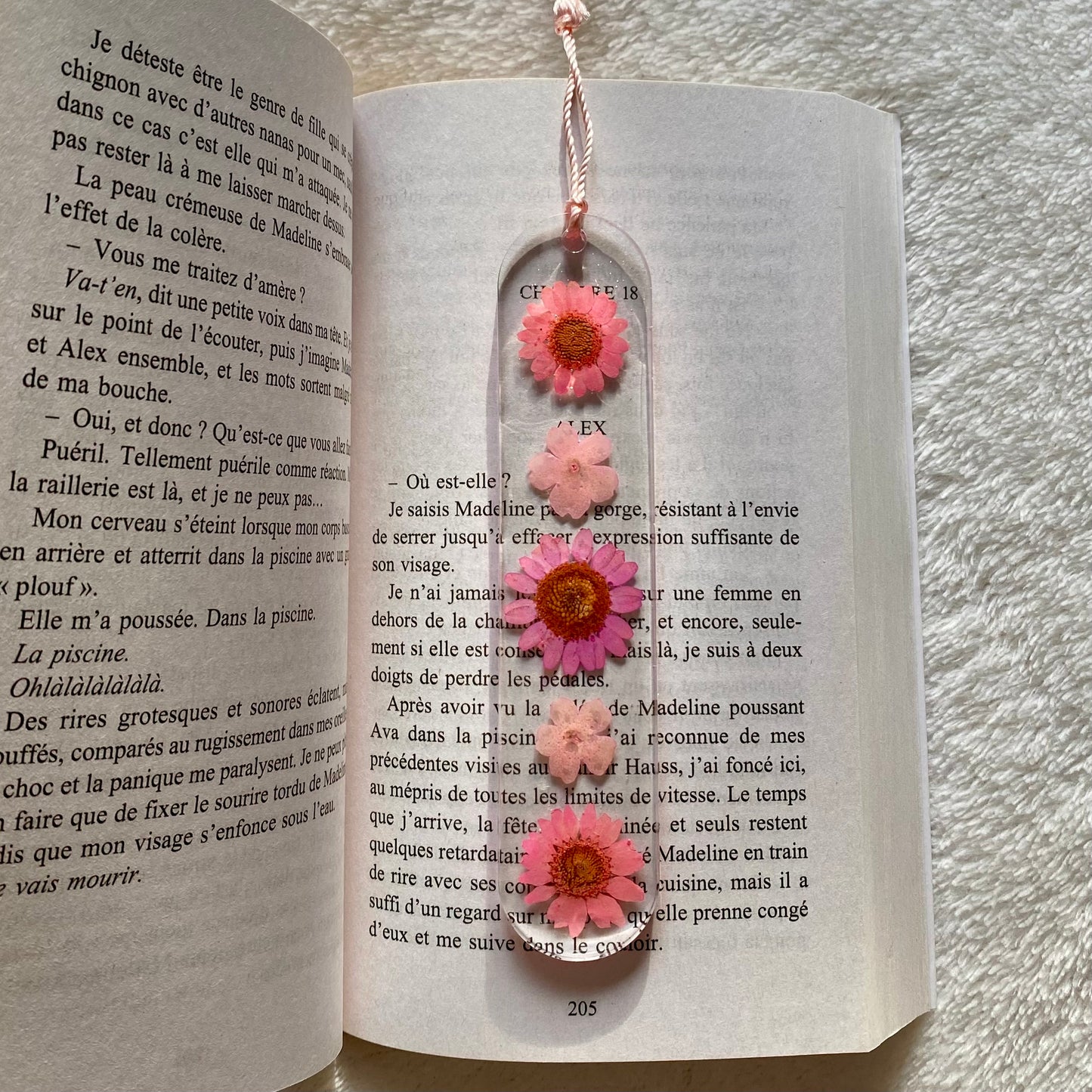 Marque page (arrondi - épais) - Fleurs roses