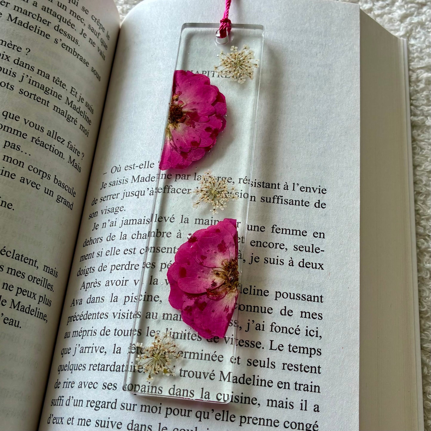 Marque page (rectangulaire - épais) - Fleurs fushia et blanc