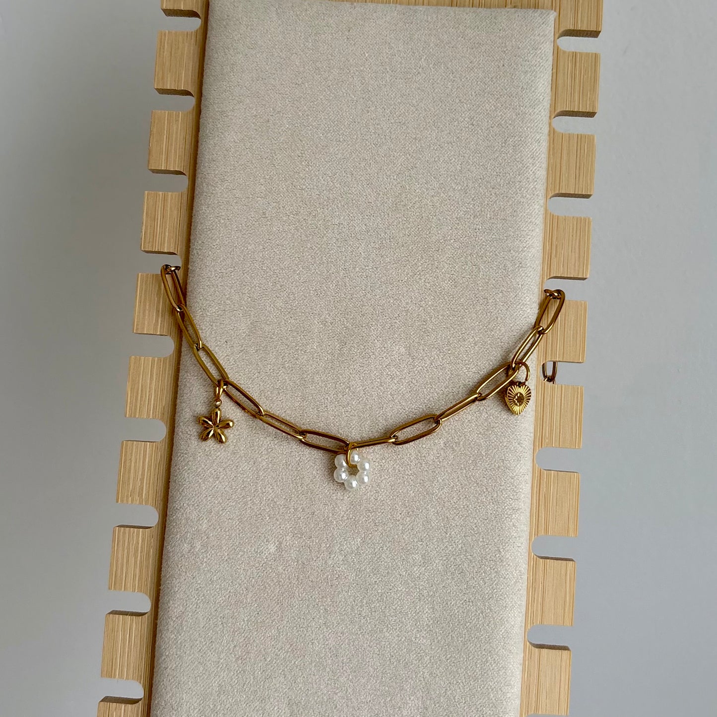 Bracelet doré- n°2